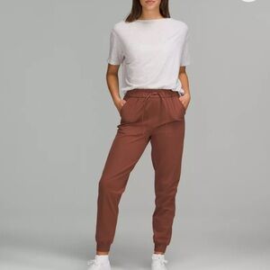 Lululemon Stretch High-Rise Jogger
Full Length